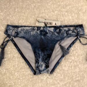 The bikini Lab bikini bottom, large